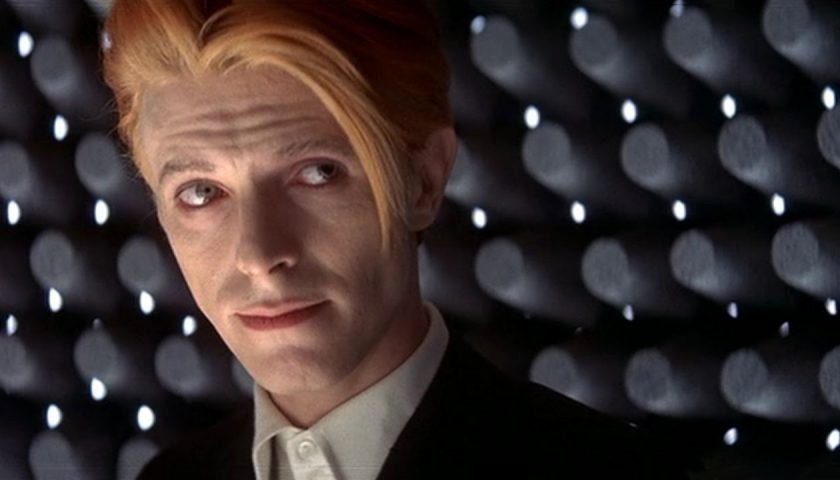 The Man Who Fell To Earth By Nicolas Roeg