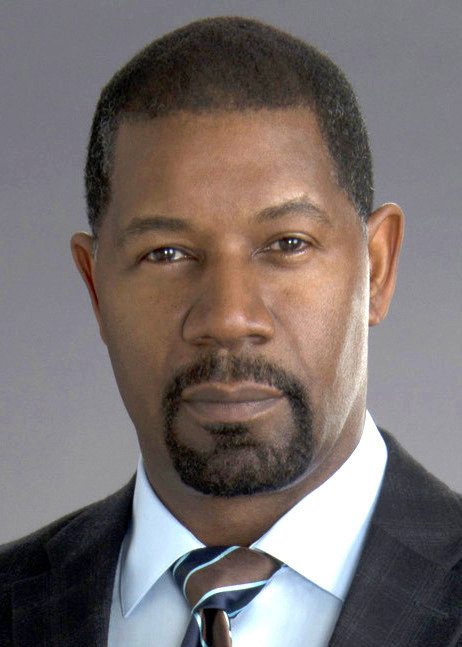 Dennis Haysbert